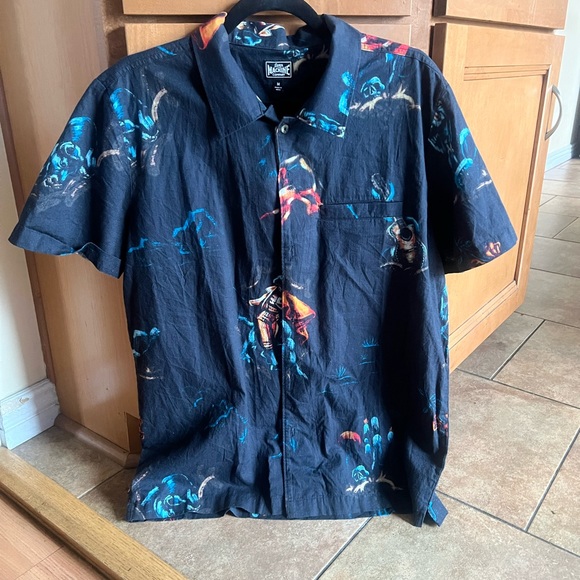 Mens LoserMachine Graphic Button down - Picture 2 of 4